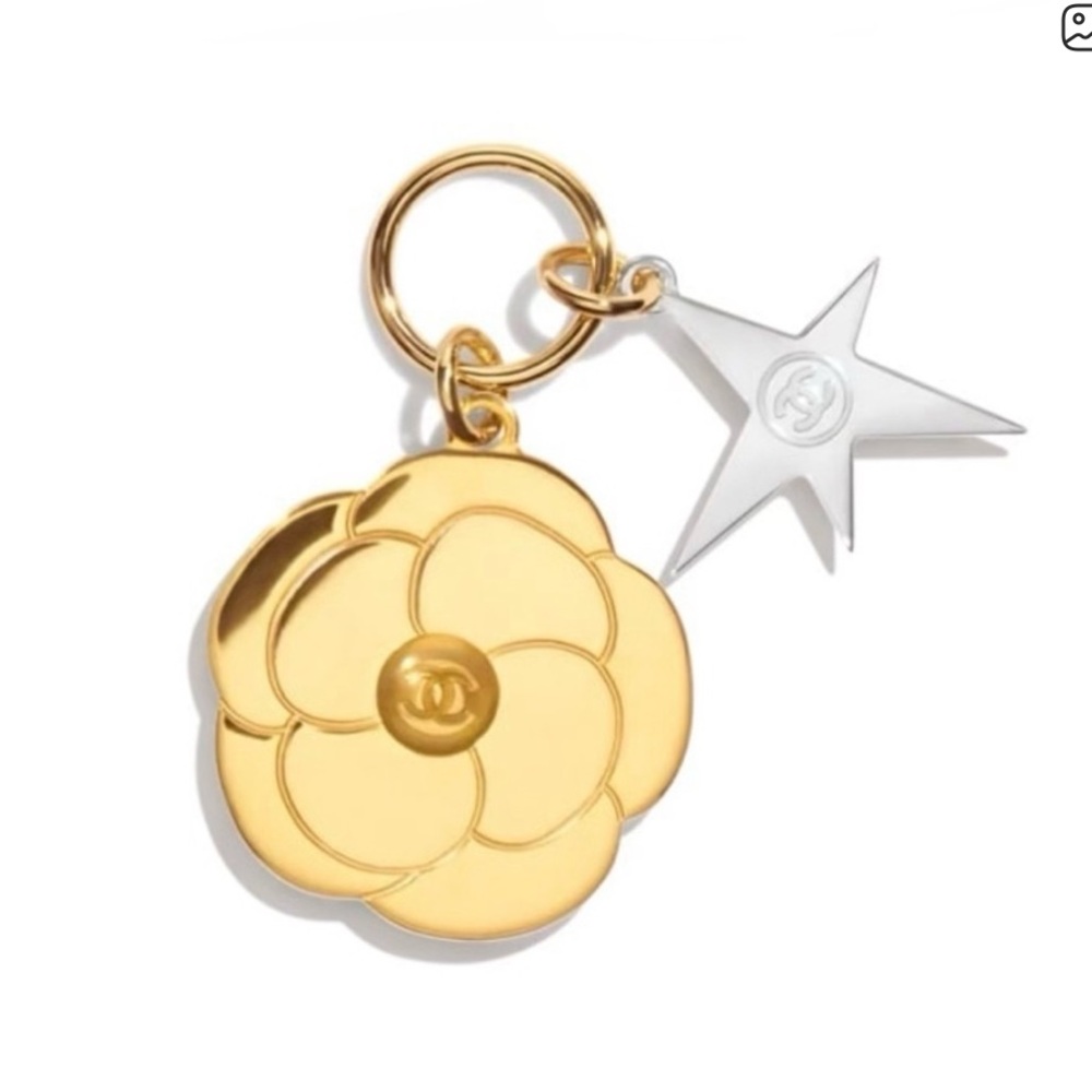 2 Options- CHANEL Holiday Charm | 2025 + 
Dust bag, Trial Product